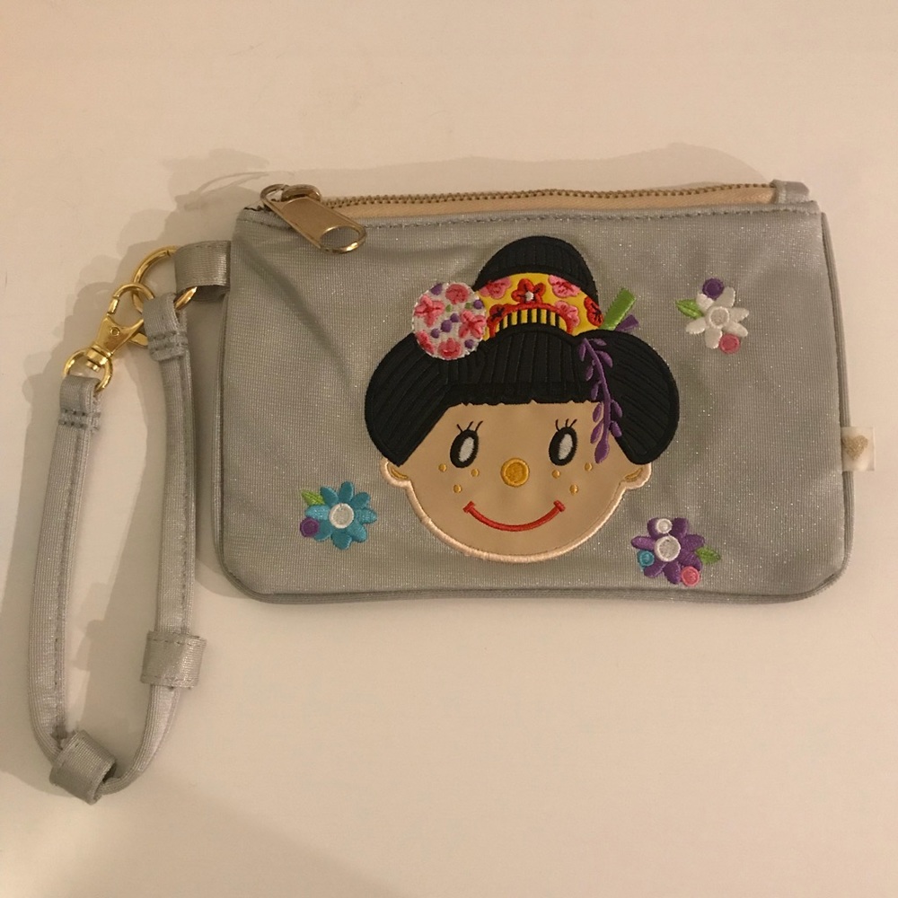 Curly Wristlet Embroidered with Japanese Girl NWOT